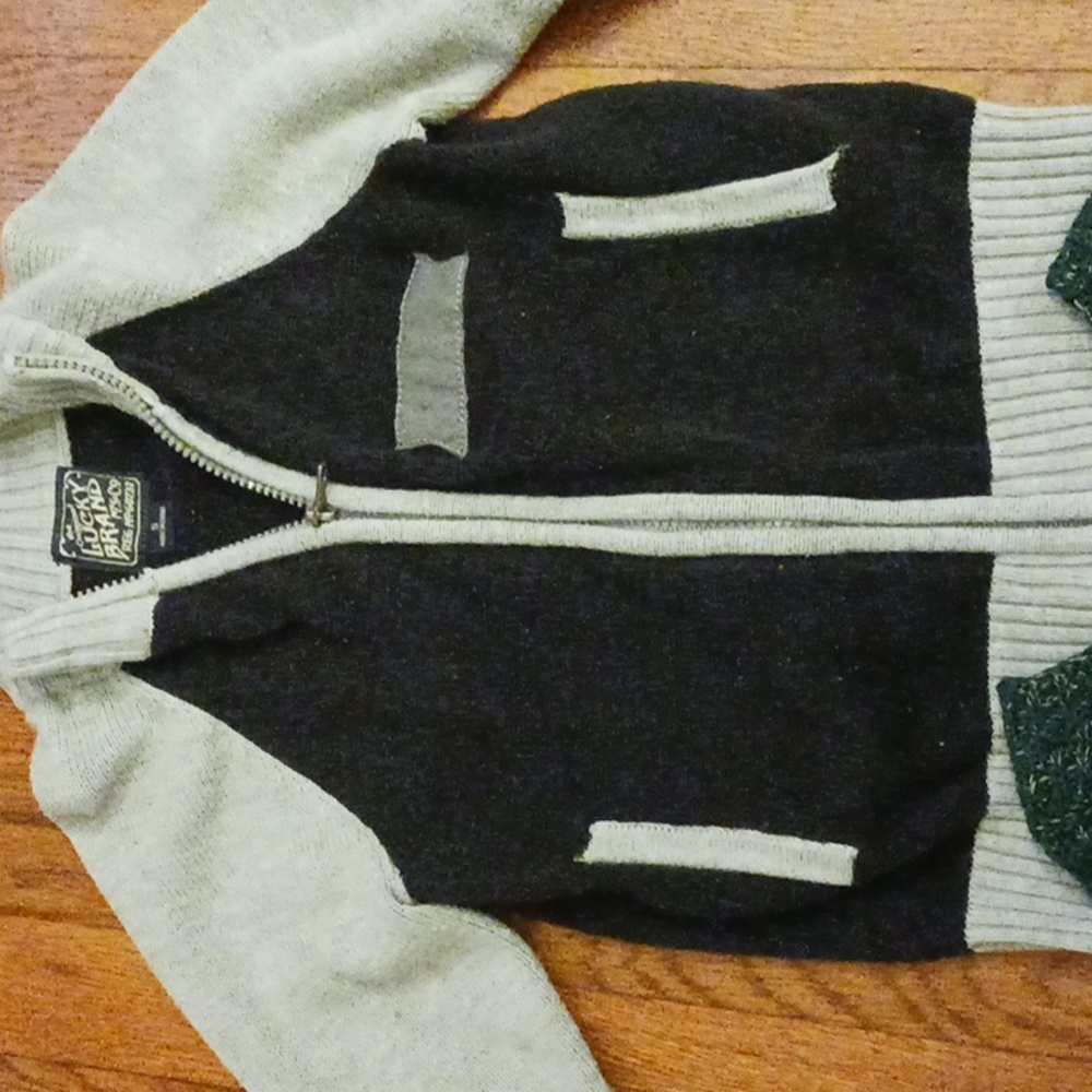 5T Tops - Picture 2 of 5